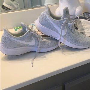Nike zoom Pegasus light grey size 6